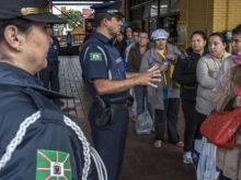 Guarda Municipal refor�a a��es de seguran�a no transporte coletivo em Curitiba.