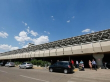 Furto de rodas: funcion�rios dizem que o crime � comum na �rea do aeroporto