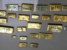 Cai barras de ouro de avi�o no interior do Amazonas