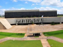 STJ limita indeniza��o por danos materiais em caso de extravio de cargas