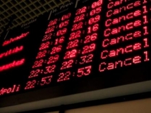 ﻿Ap�s cancelar voo, companhia a�rea � condenada a indenizar cliente em R$ 12 mil