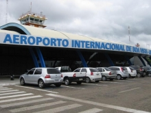 Passageiros passam 5 horas dentro de avi�o em Manaus ap�s mau tempo desviar voo que seguia para RR
