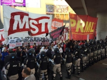 Greve geral na Argentina tamb�m afeta o funcionamento dos aeroportos no Brasil