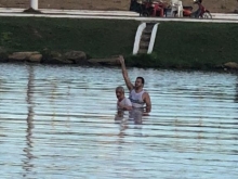 Piloto e passageiro sobrevivem ap�s avi�o ficar destru�do ao cair em Lago no Par�