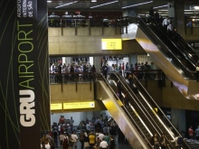 Altos pre�os comprados por alimentos no aeroporto de Cumbica em Guarulhos, geram um mercado paralelo