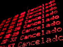 O dever das empresas de informar sobre o cancelamento de voos sem motivo t�cnico