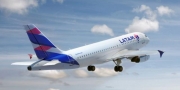 Latam avalia criar a�rea de baixo custo