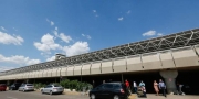 Furto de rodas: funcion�rios dizem que o crime � comum na �rea do aeroporto