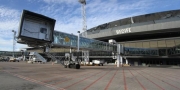 Deputados questionam modelo de concess�o do aeroporto de Recife