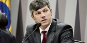 Audi�ncia p�blica questiona novo modelo de privatiza��o do aeroporto de Recife