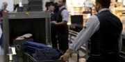 Voos para EUA t�m novas restri��es para bagagem de m�o