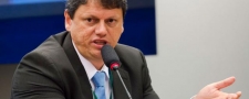 Ministro diz que busca acordo para indenizar concession�rias e garantir relicita��o de rodovias