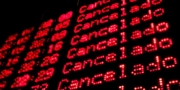 O dever das empresas de informar sobre o cancelamento de voos sem motivo t�cnico